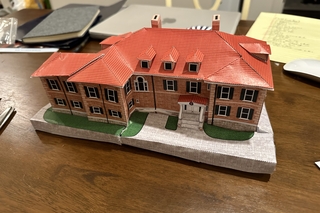 Complete paper model